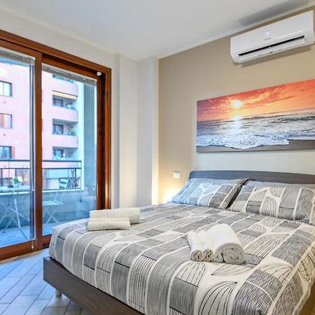 Apartamento Bilocale Chic, 10 Min Aeroporto Milano-Bergamo, Box Auto E Aria Condizionata Seriate Exterior foto